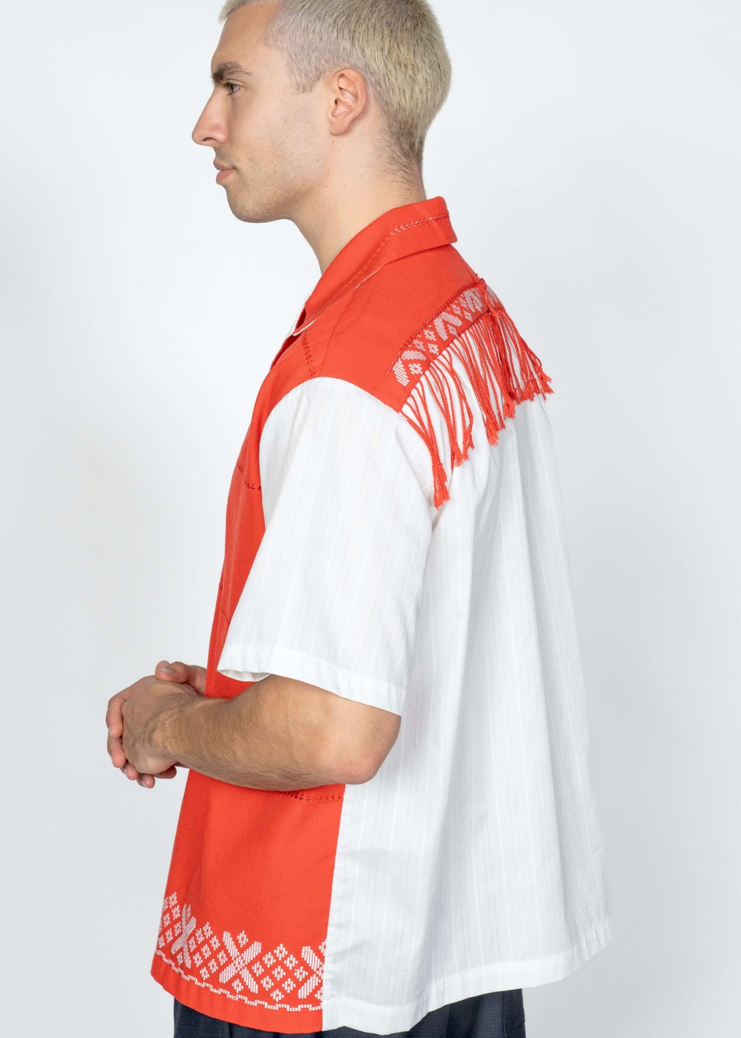 The André Shirt Handwoven / Red with Fringes