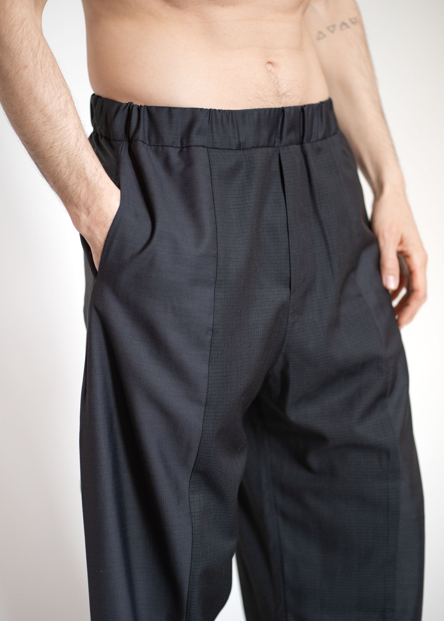 The Pants / Charcoal-Black