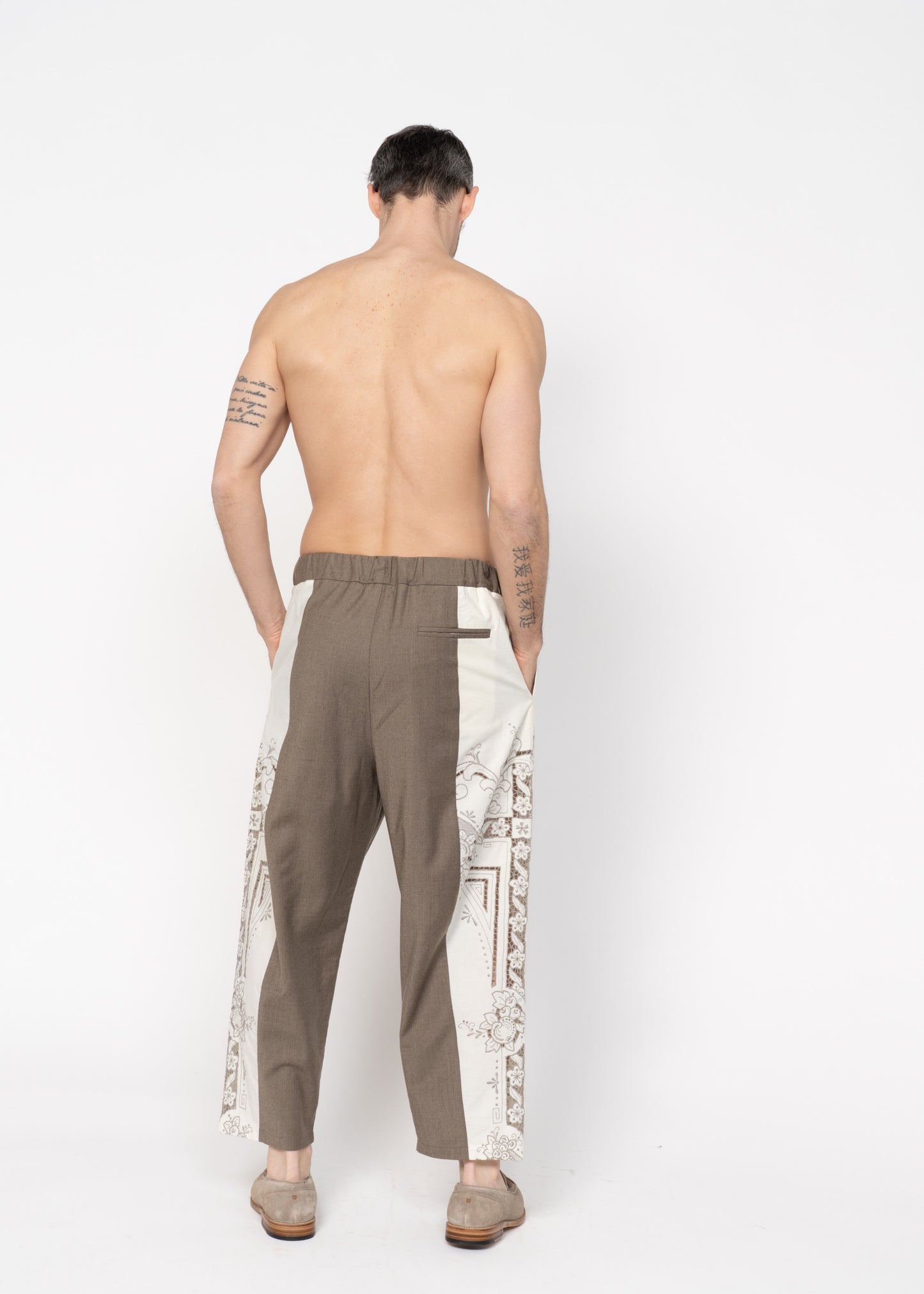 The Pants / Embroidered / Taupe