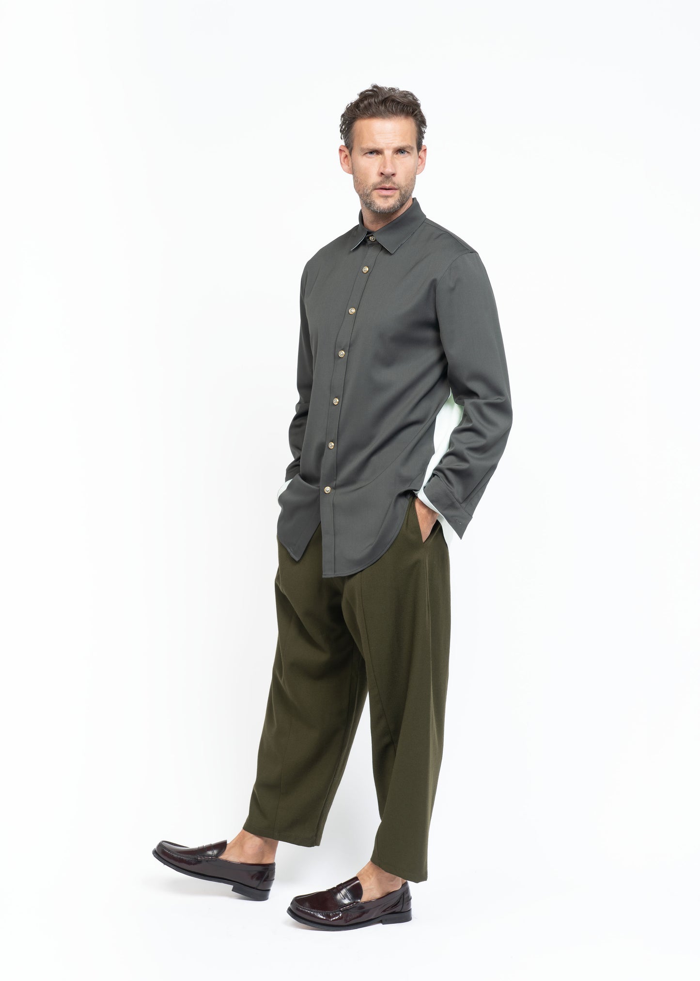 The Konstantin Shirt Green