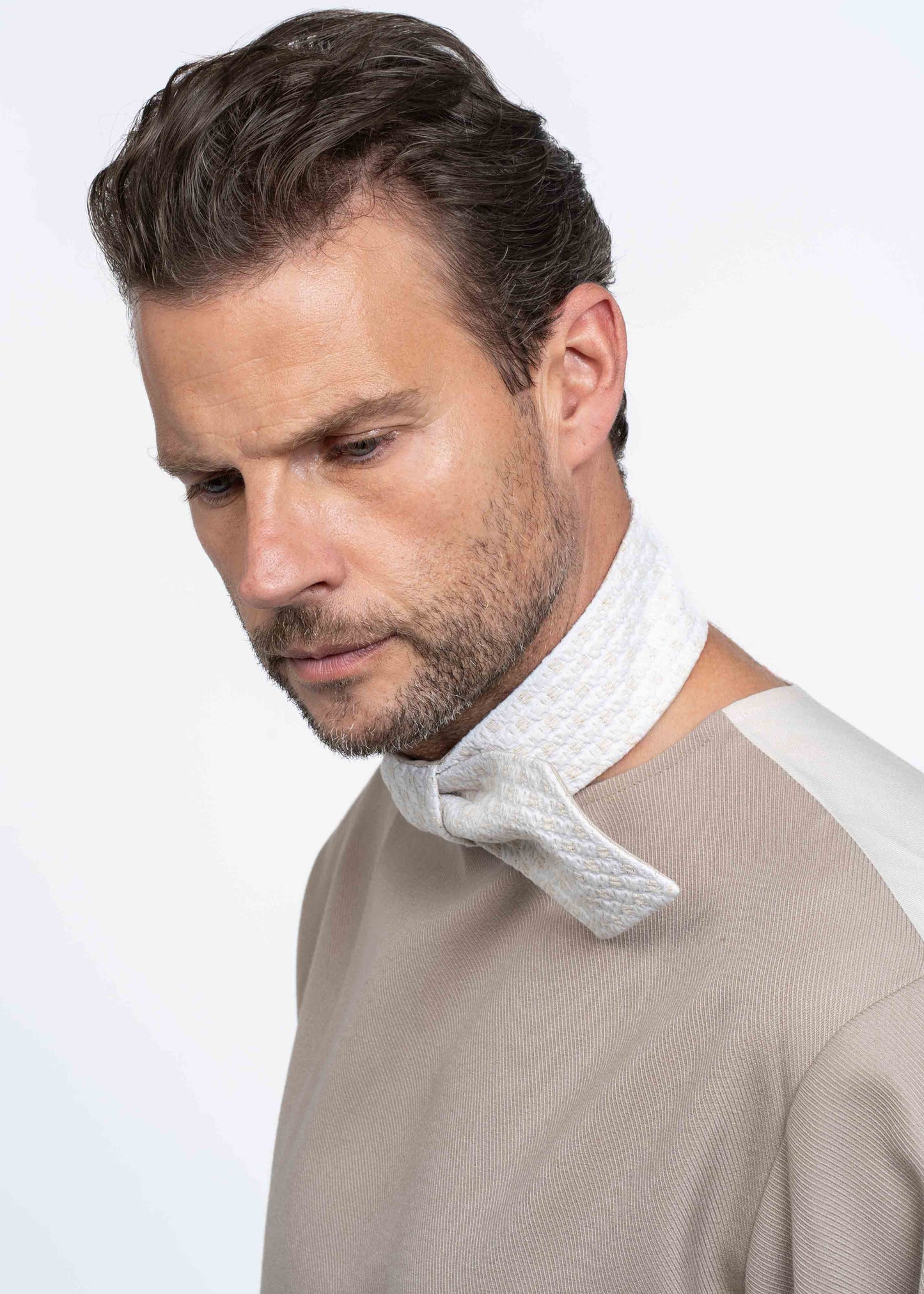 The Twilly Tie Boucle Off White