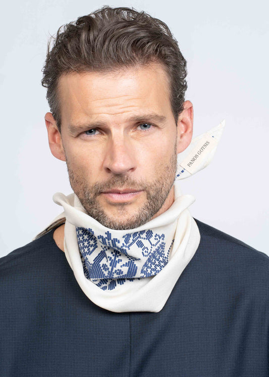 The Rhombus Scarf Off White