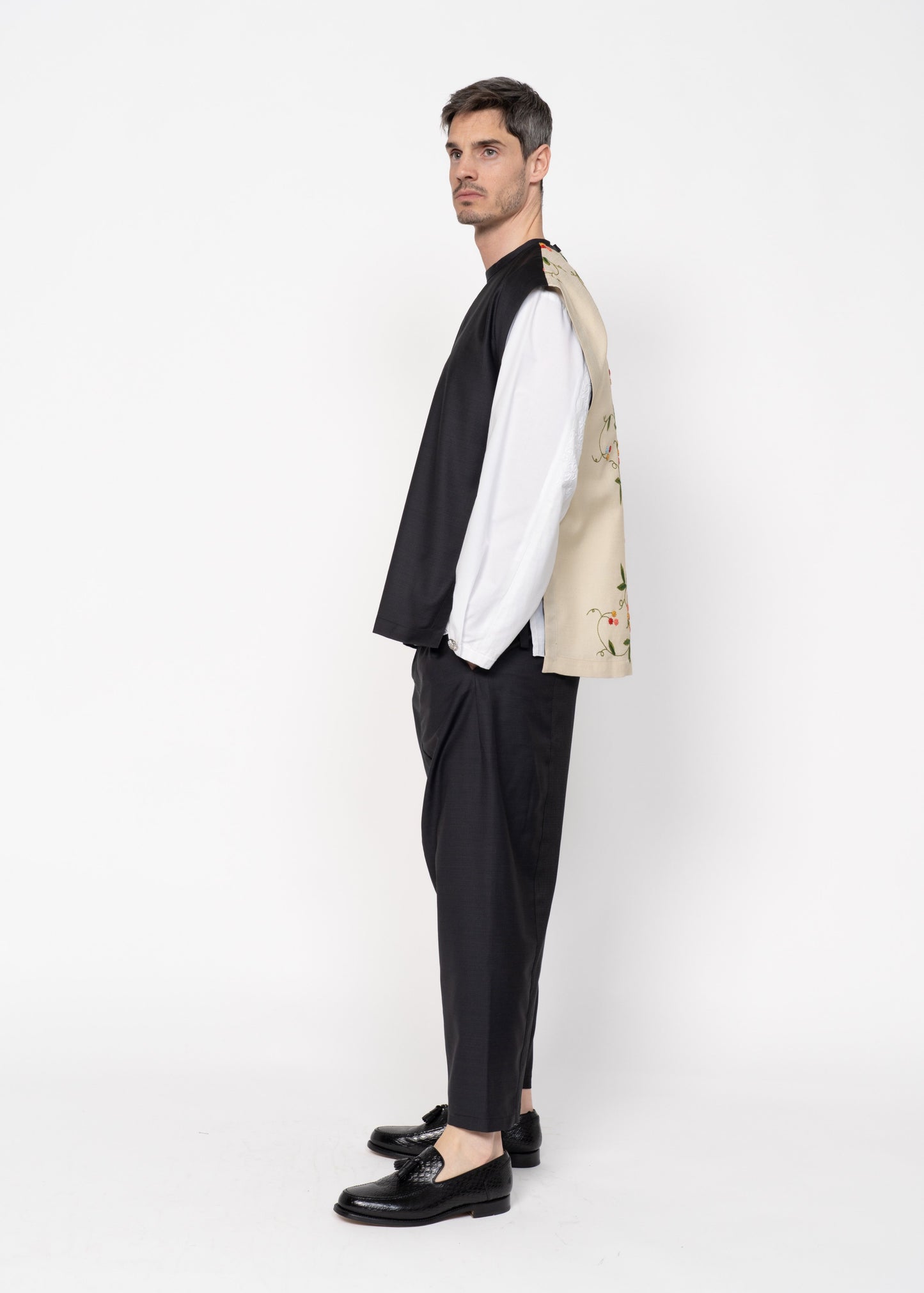 The Vest / Charcoal