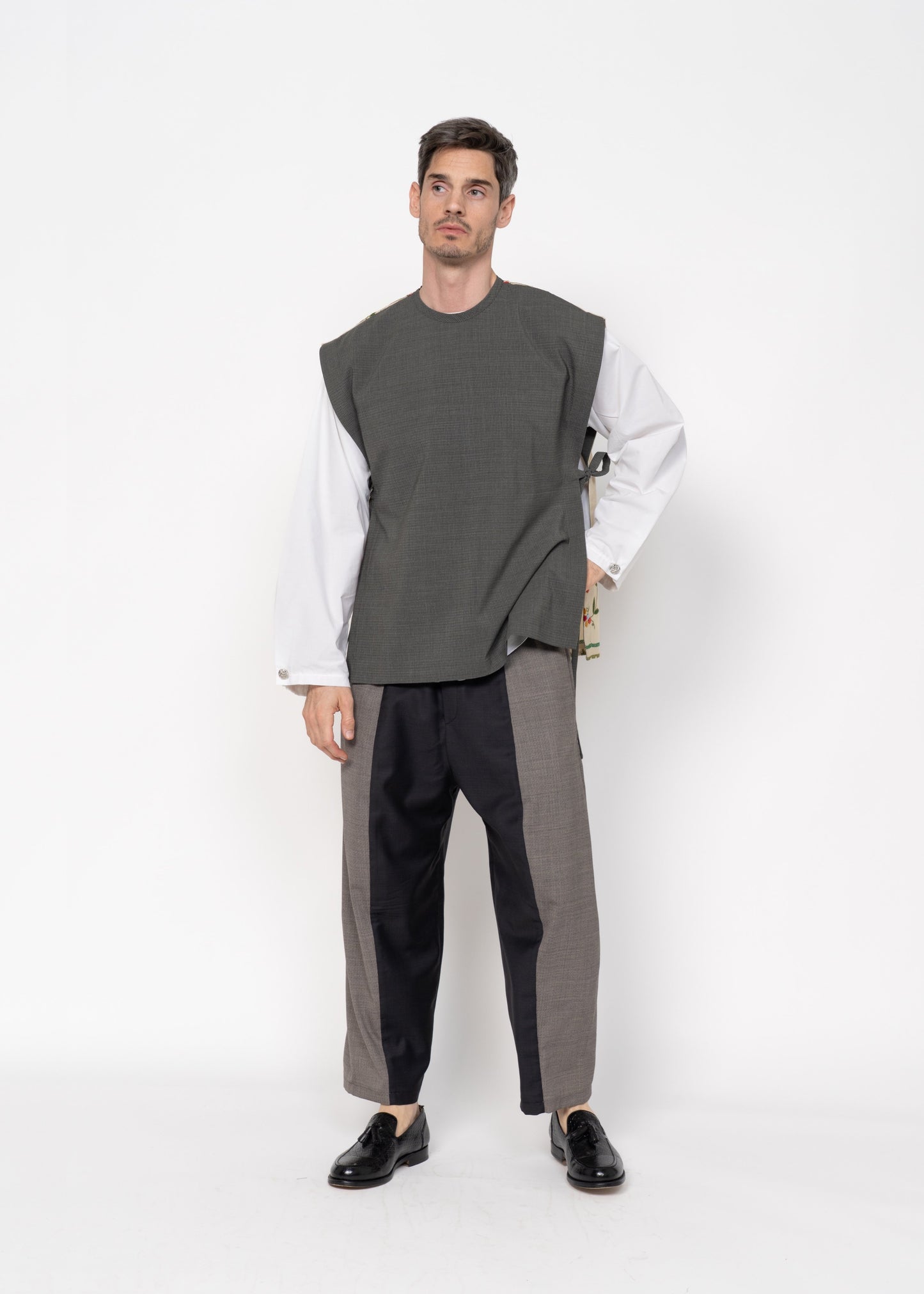 The Vest / Khaki