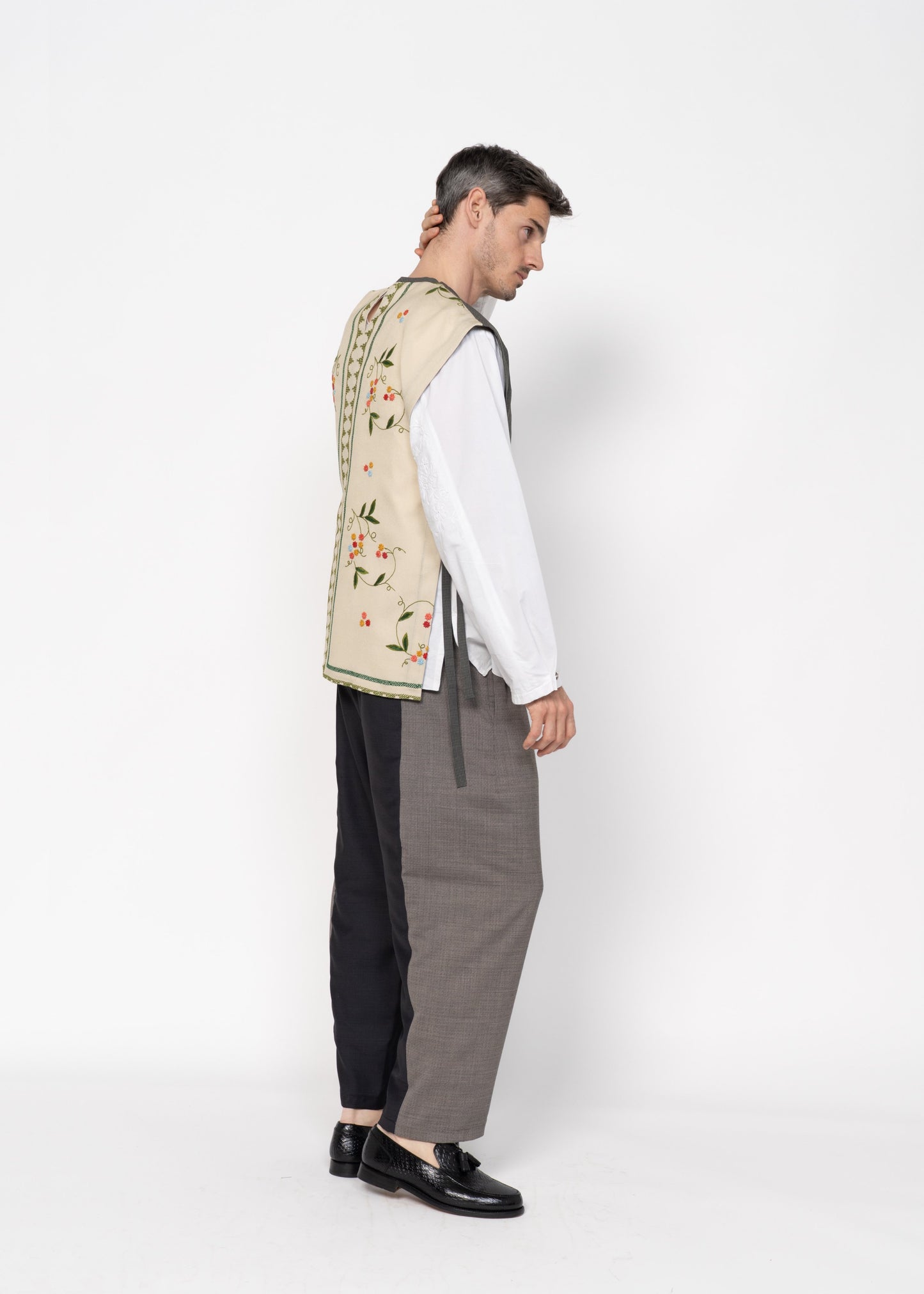 The Vest / Khaki