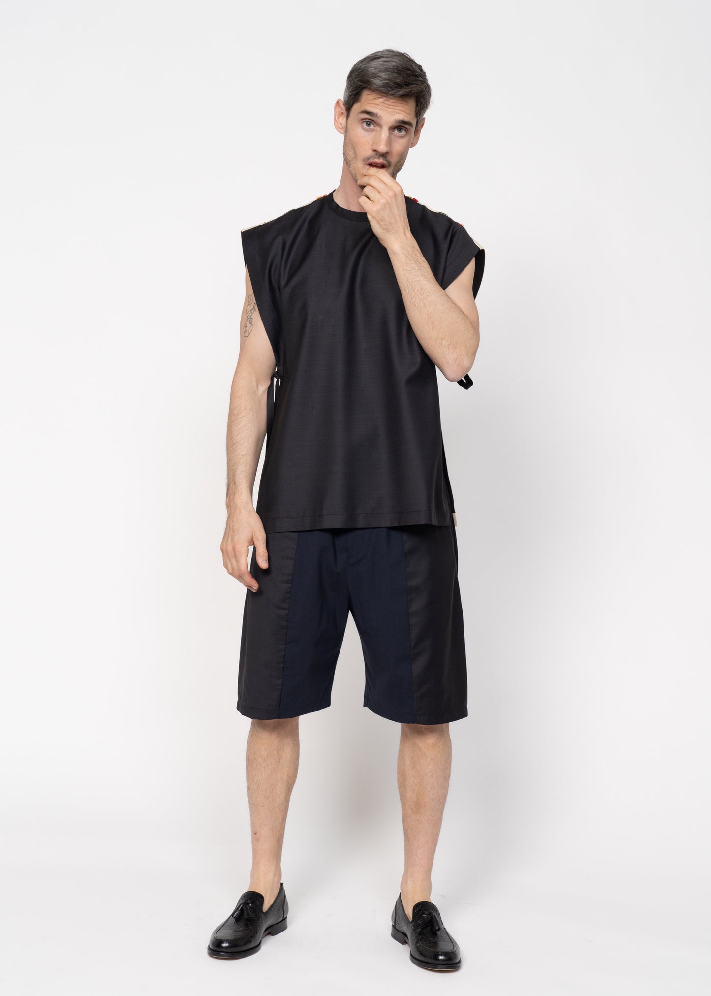 The Vest / Charcoal