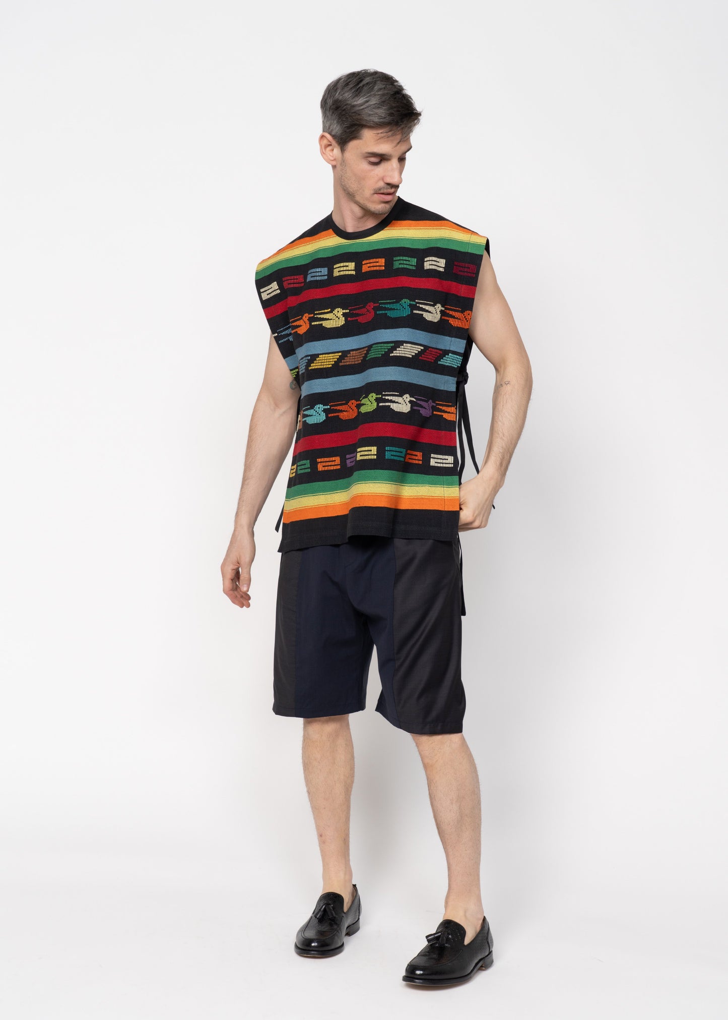 The Vest Handwoven / Peruvian Multicoloured