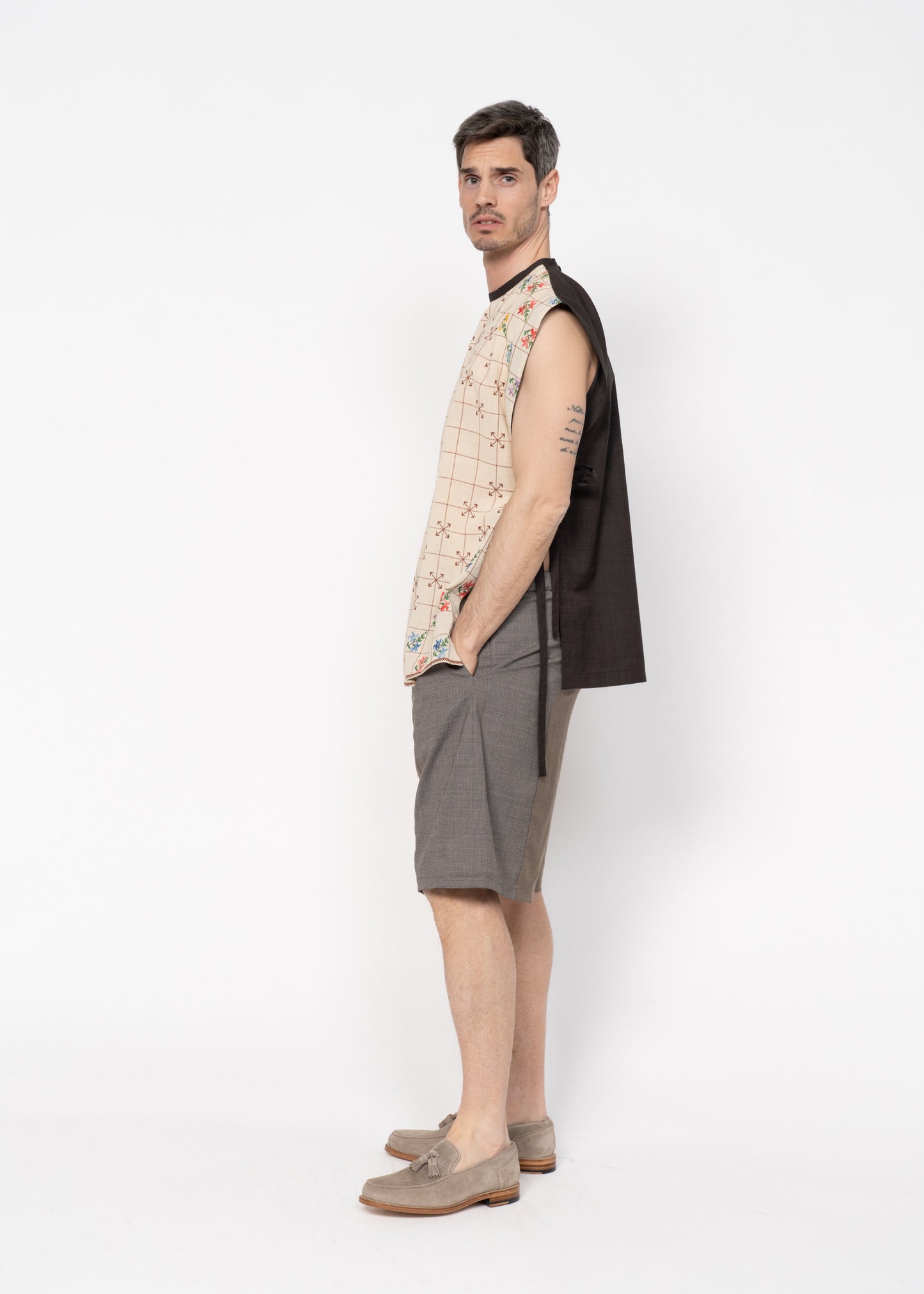 The Vest Beige with Embroidery and Brown Back