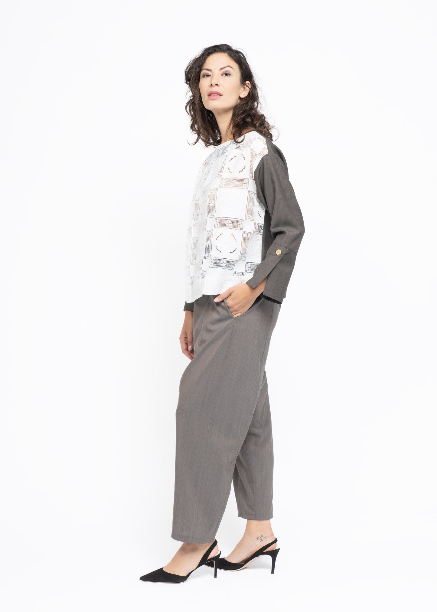 The Antonia Blouse White Lace
