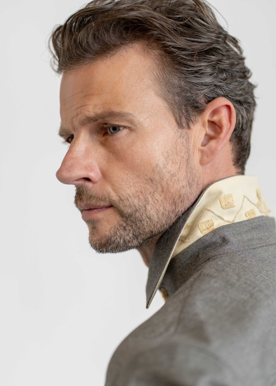 The Konstantin Shirt