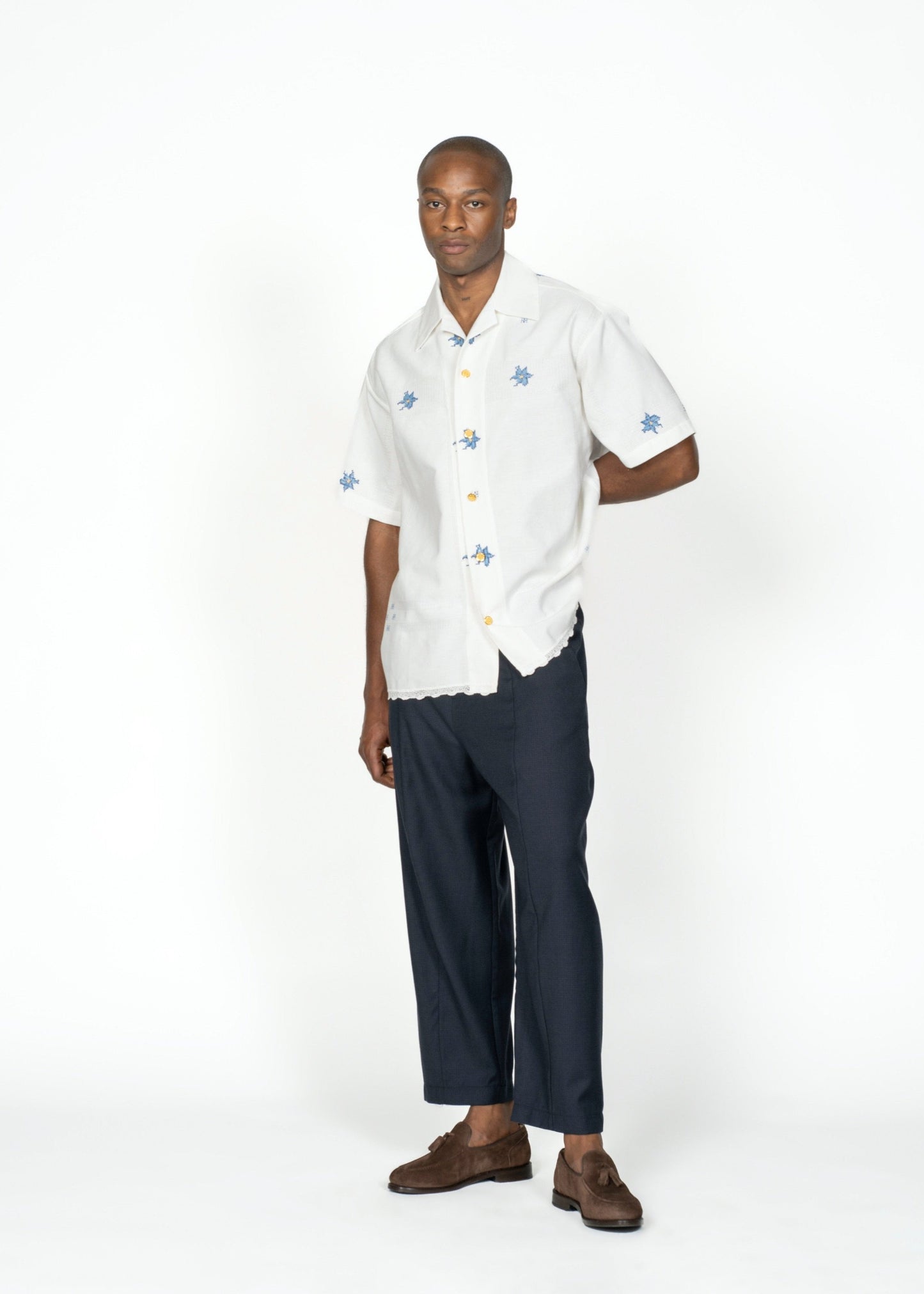 The André Shirt /  White Poplin with Blue Flowers