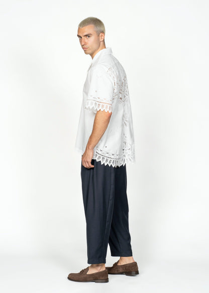 The André Shirt / White Poplin Cotton with Semicircular Back