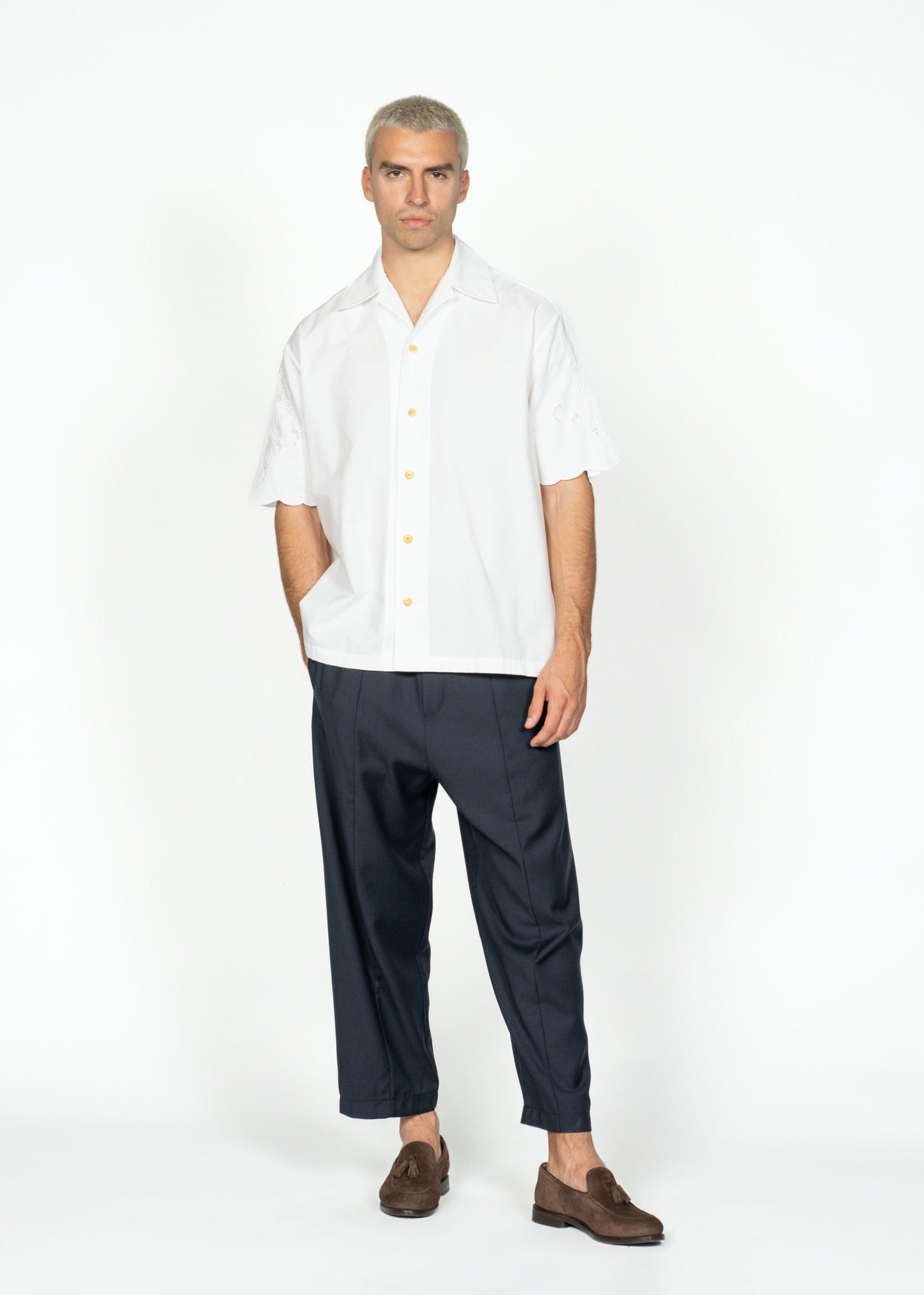 The André Shirt / Semicircular Back