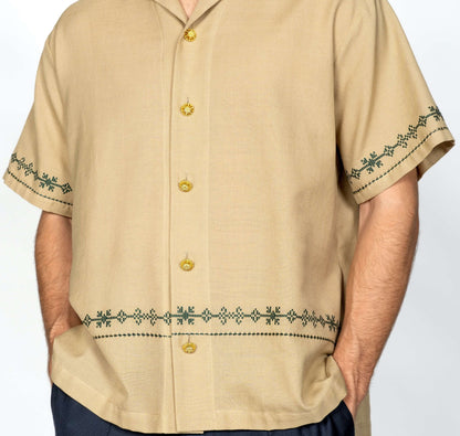 The André Shirt / Handwoven / Beige with Green Embroidery