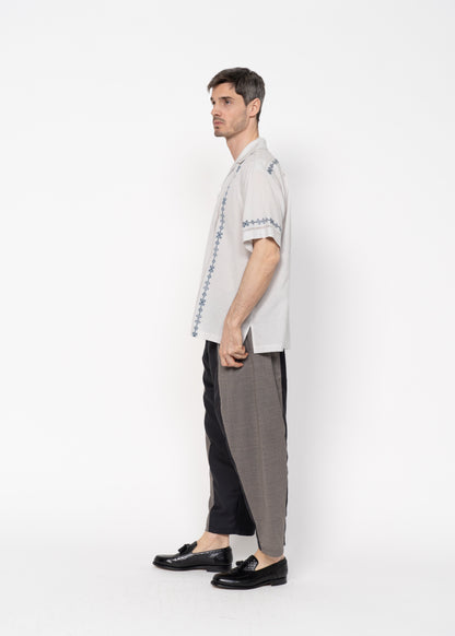 The André Shirt Handwoven Light Grey with Blue Embroidery