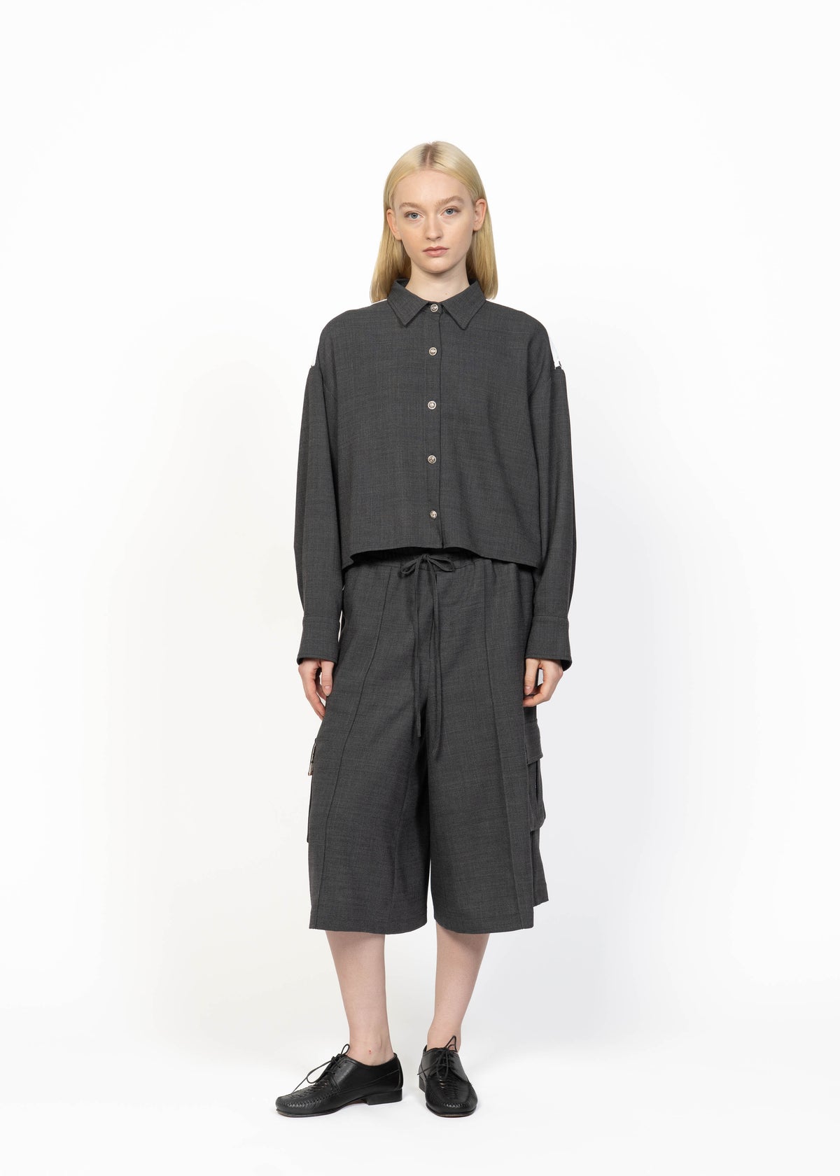 The Cargo Shorts in Grey