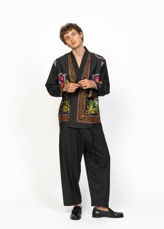 The Wrapped Shirt Thrace