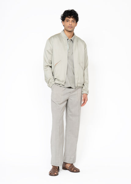 The Bomber Jacket / Light Green