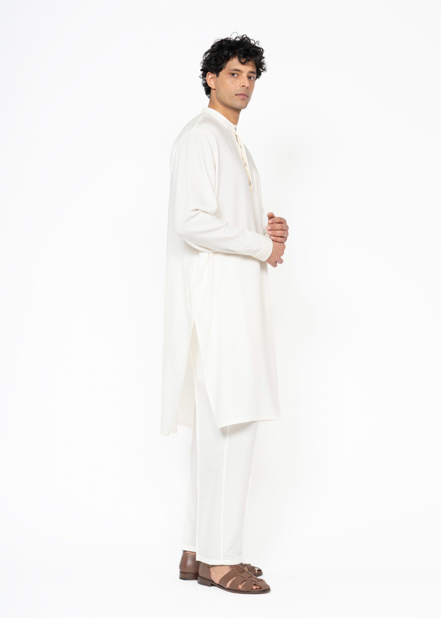The Kaftan / White