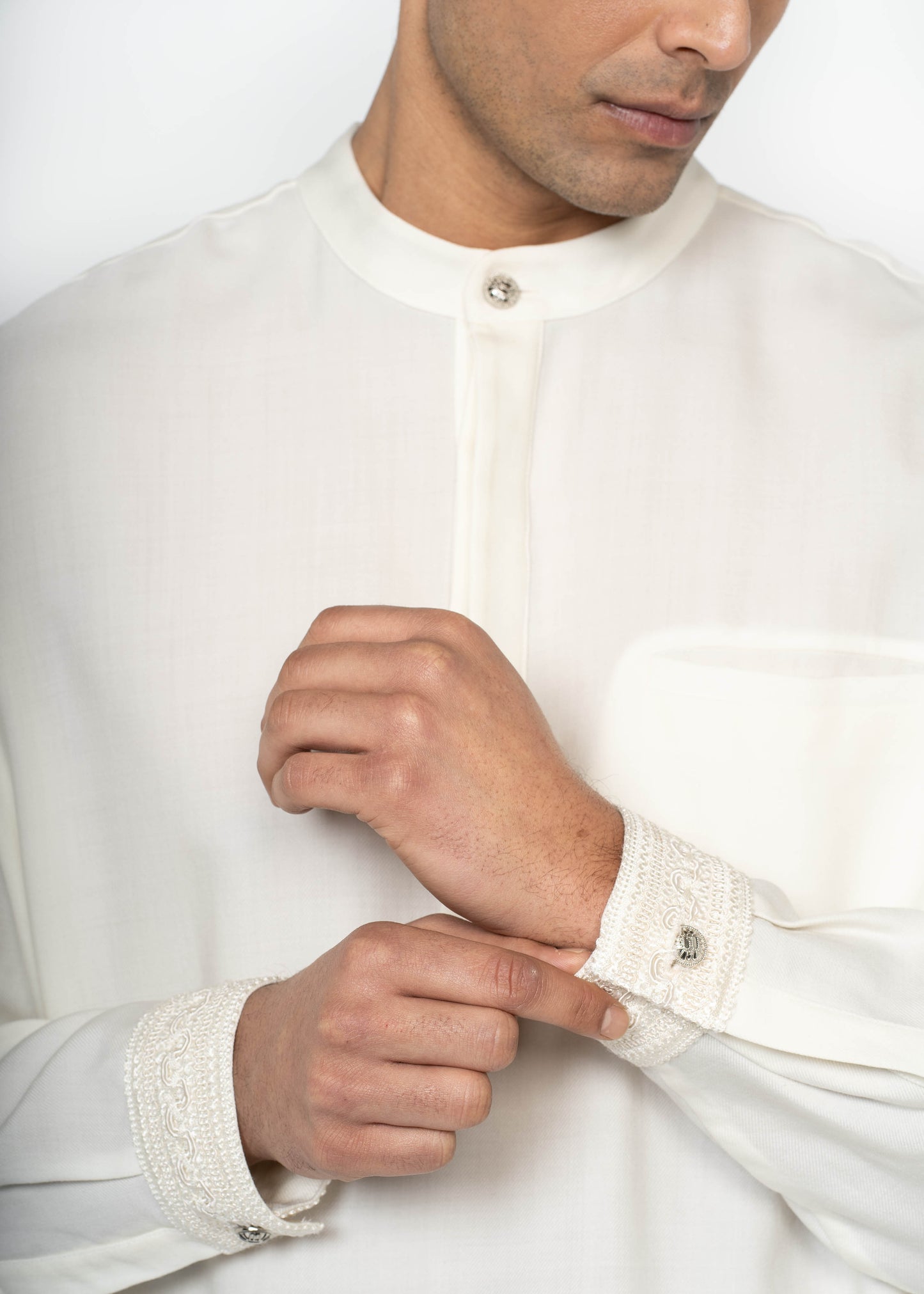 The Kaftan / White