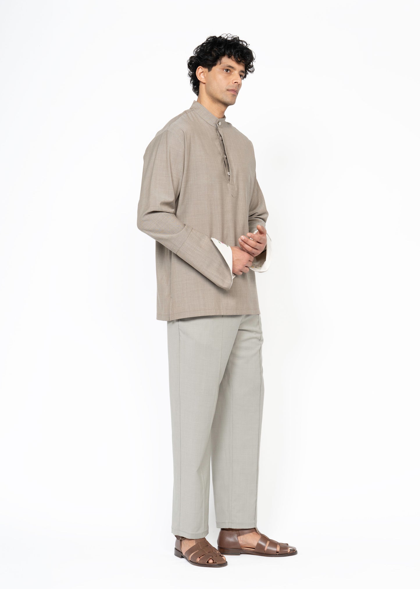 The Long Cuffs Shirt / Taupe