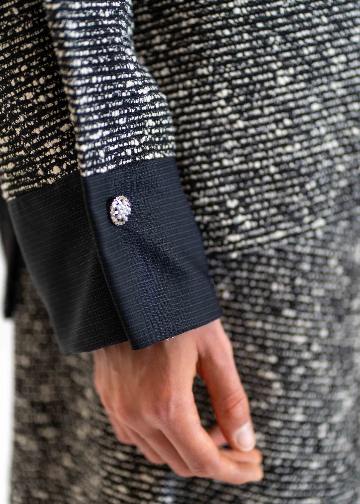 The Long Sleeve Shirt - Boucle Light Grey