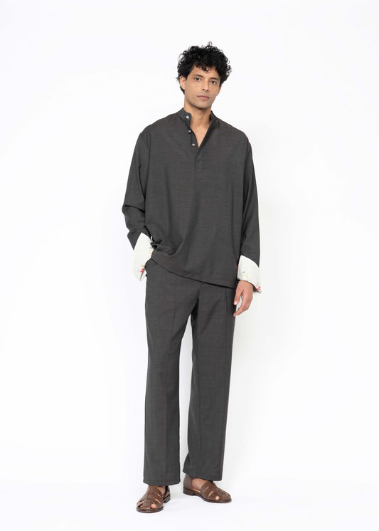 The Long Cuffs Shirt / Brown