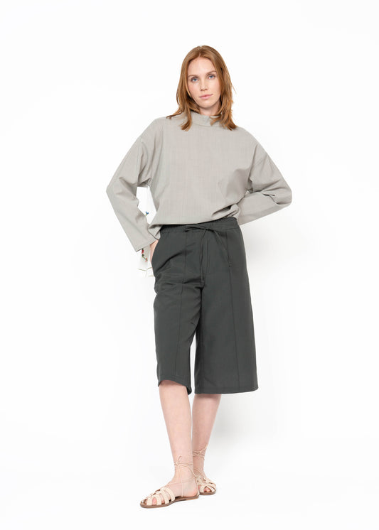 Her Shorts / Dark Green