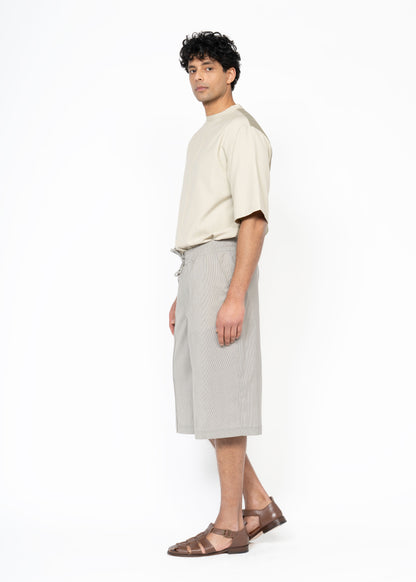 The Shorts / Loose Fit / Dusty Sage / Pinstripe