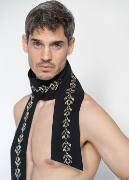 The Slim Scarf Black with Embroidery in Khaki