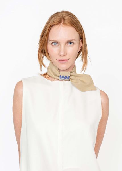 The Twilly Tie Brown / Blue Embroidery