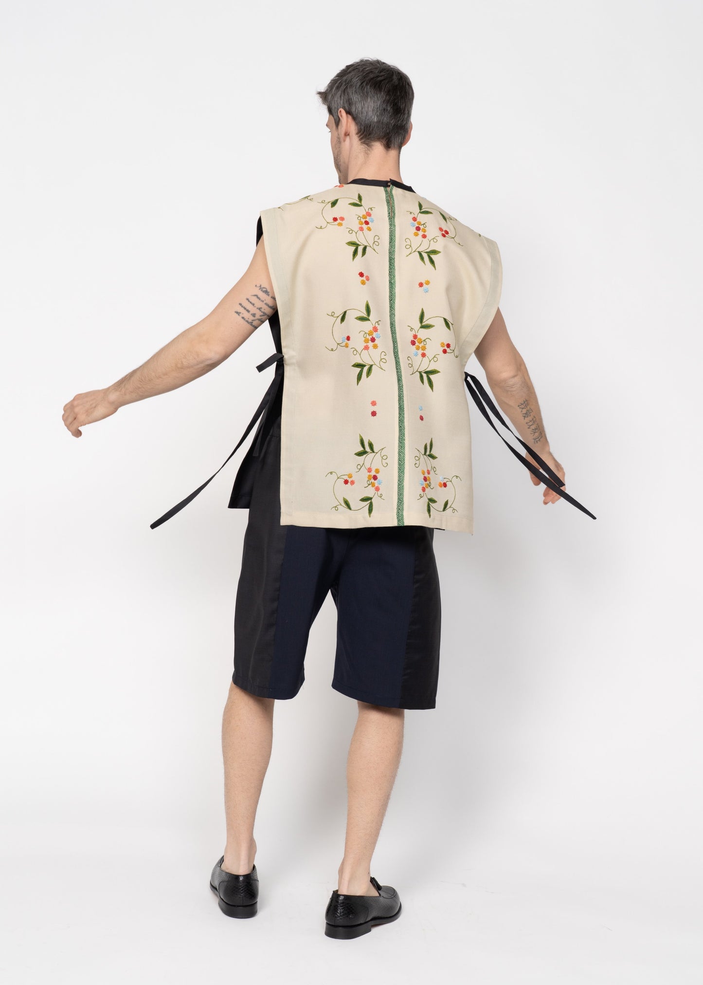 The Vest / Charcoal